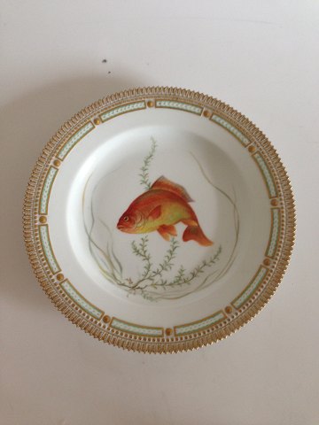 Royal Copenhagen Flora Danica Fish Plate No 3549