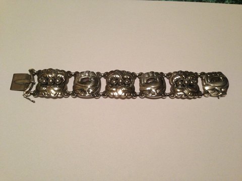 Georg Jensen Sterling Sølv Armbånd med duer og sølvperler No 32