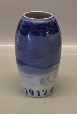 Bing & Grøndahl B&G Julevase Vase 17.5 cm Julen 1917