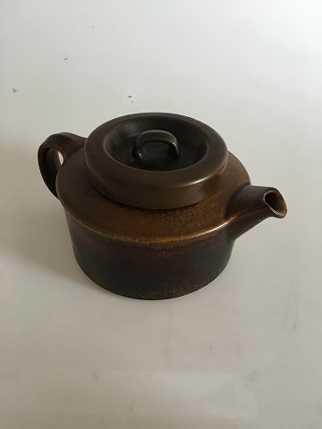 Arabia Stoneware Ruska Teapot with strainer