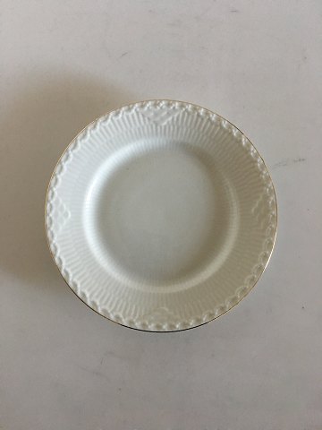 Royal Copenhagen Tradition White Half Lace w. Gold Side Plate No 575