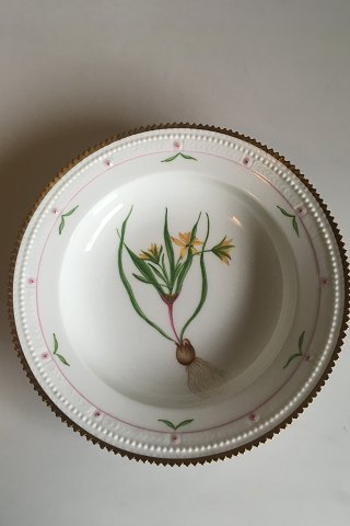 Royal Copenhagen Flora Danica Deserttallerken No 735/3546