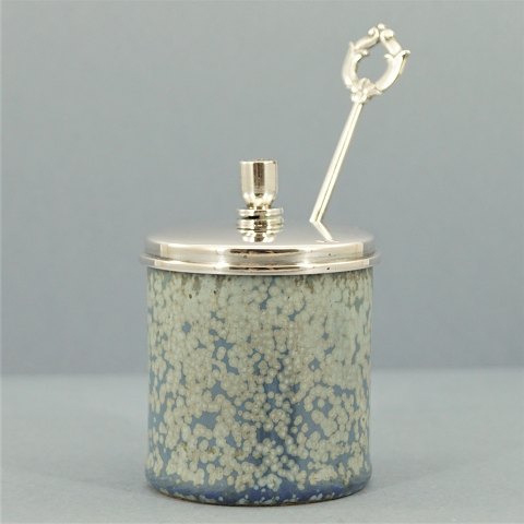 Arne Bang & Cohr; a mustard pot in stoneware with lid and spoon in hallmarked 
silver