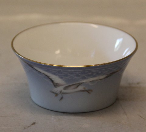 193 Small bowl for tea strainer d: 8.5 cm B&G Seagull Porcelain with gold