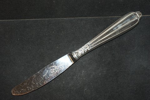 Dinner knife m / Rilskær 
Crown silver cutlery
Length 21.5 cm.
