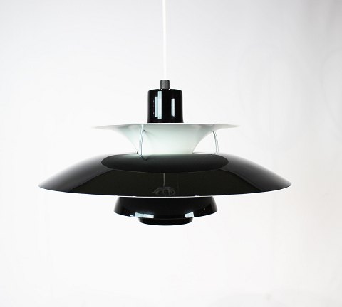 PH5 Ceiling lamp - Lacquered in black - Poul Henningsen - Louis Poulsen
Great condition
