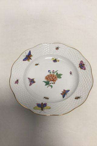 Herend Porcelæn håndmalede desert tallerkener med sommerfugle, insekter og blomst.