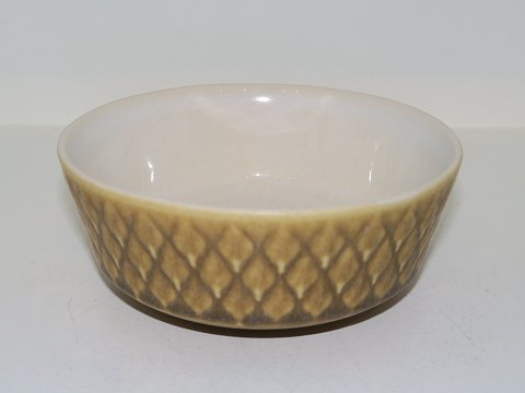 Relief
Round bowl 13.2 cm.
