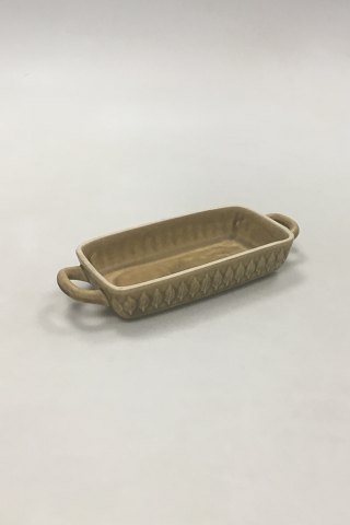 "Relief" Lille aflang skål med håndtag. Jens Quistgaard Stentøj for B&G / 
Kronjyden