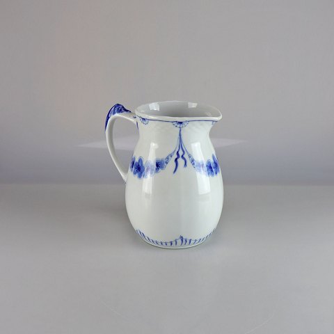 B&GEmpire85Mælkekande