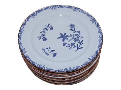 East IndiesLarge dinner plate 26.7 cm.