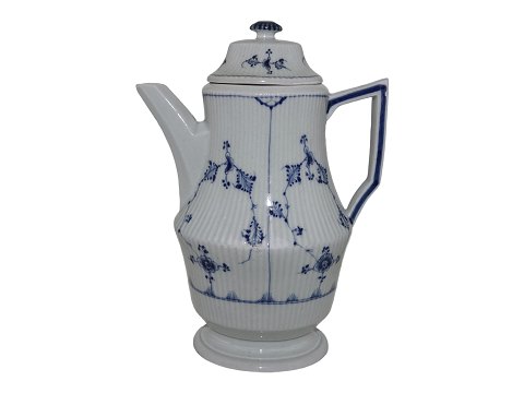 Blue Fluted PlainAntique coffeepot from 1800