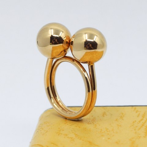 Bent Knudsen; Ring of 14k gold, no. 69