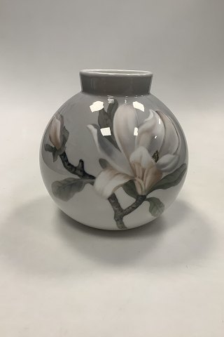 Bing og Grøndahl Art Nouveau Vase No 8807 / 390