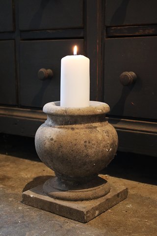 Old French jar (Candlestick for block candles) in solid marble with a SUPER fine 
patina...