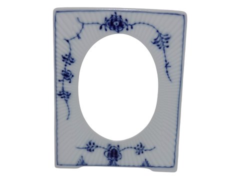 Blue Fluted Plain
Small picture frame