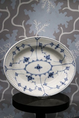 Royal Copenhagen Blue Fluted Plain , oval dish. 25.5x20.5cm. 
RC# 1/96...