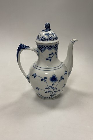 Bing & Grondahl Dickens Butterfly Coffee Pot No. 301