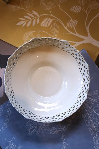 Antique Royal Copenhagen bowl in White Full Lace 
from the year 1870-90...
