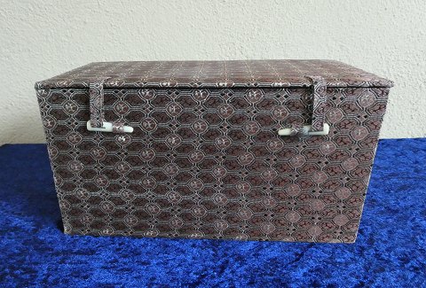 vare nr: v-Papmacheæske m.gult foer