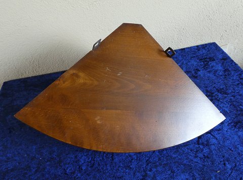 vare nr: m-Hjørnehylde i mørkt træ