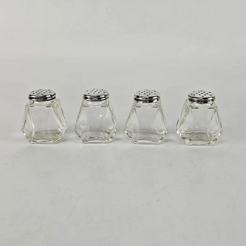4 saltbøsser af glas med sølvlåg