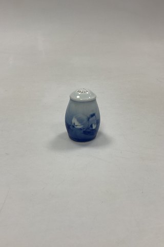 Bing and Grondahl Christmas Rose Salt Shaker No. 531