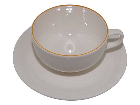 4 Seasons
Coffee cup with yellow stripe