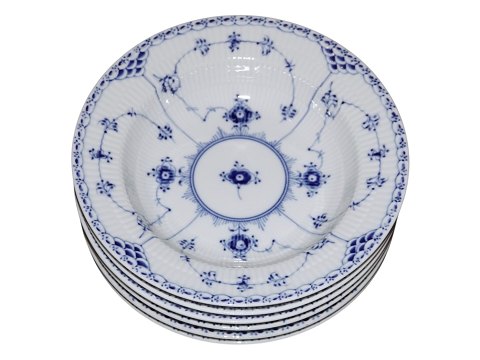 Blue Fluted Half Lace
Small soup plate 21 cm. #604