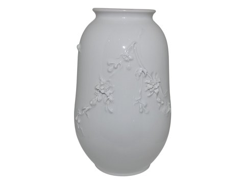 Royal Copenhagen
Unique white vase with modulated branch