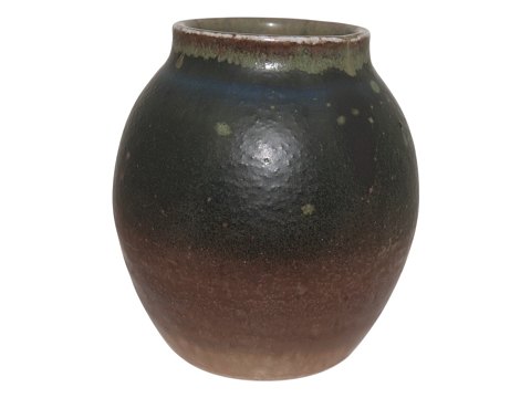Dahl Jensen art pottery
Vase with blueish greenish glaze from 1925-1928