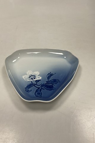 Bing and Grondahl Seagull with Gold Plate de Mange Tray No 361/52D