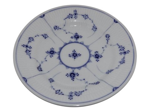 Blue Fluted Plain
Large side plate 17 cm. from before 1894
