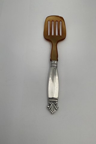 Georg Jensen Dronning Sølv Silde/Sardin Serveringsgaffel med Ben No 216