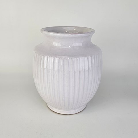 Knabstrup vase
87 810
18 cm