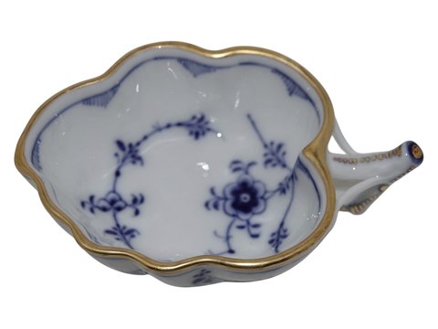 Musselmalet Riflet med guldkant
Lille skål med hank