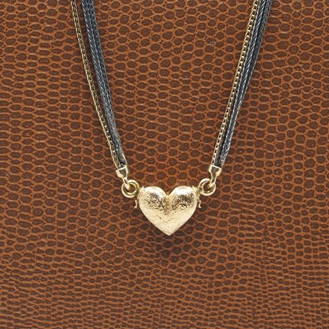 Per Borup; Clasp of 14k gold with chain of oxidized silver and 14k gold