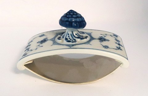 Royal Copenhagen. Blue Fluted, plain. For Ink (2034). Length 14 cm. (1 quality).