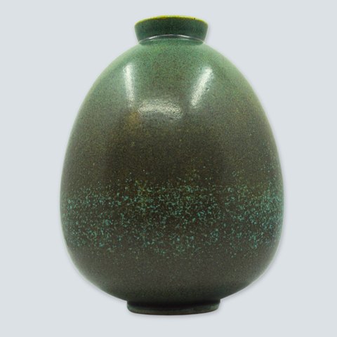 Saxbo, Eva Stæhr-Nielsen; A stoneware vase decorated with a blue and brown 
glaze, No. 287