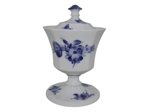 Blue Flower Angular
Rare lidded marmalade jar on stand