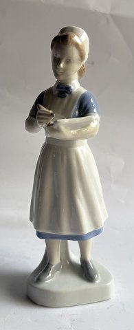 Figur i porcelæn af sygeplejerske