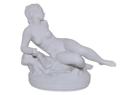 Rare Royal Copenhagen figurineVenus by Gerhard Henning