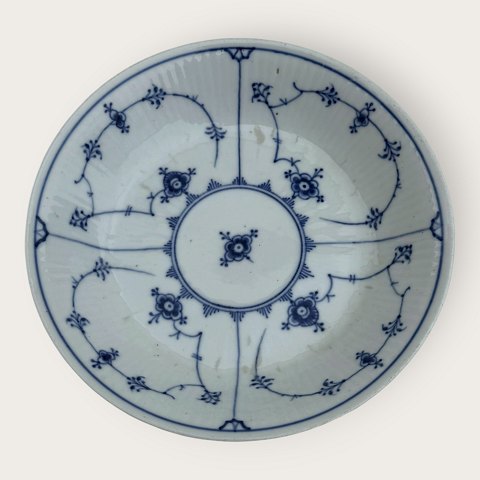 Royal C: Blue fluted