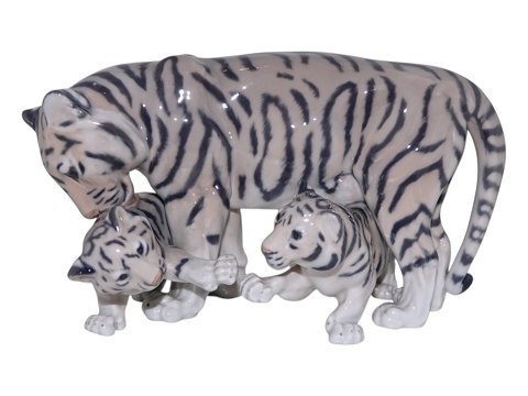 item no: 642495