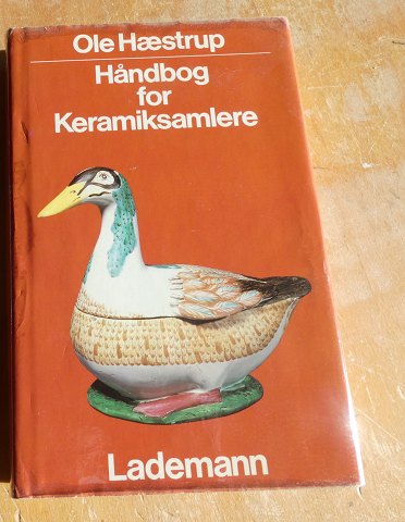item no: bø-HåndBog for Keramiksamlere