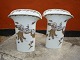 A pair of vases from Hutschenreuther.Height: 24 cm.1800 Dkr for the pair.5000 m2 showroom.