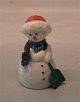 Royal Copenhagen figurine 0769 RC Snowman, Mother with shovel, 7 cm Winther series figurine (1021769) Sven Vestergaard