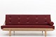 Roxy Klassik 
præsenterer: 
Poul 
Volther / 
KLASSIK 
Copenhagen
Daybed i eg 
med hynder i 
Elegance Indian 
...