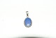 Elegant silver pendant with lapis