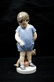 Royal Copenhagen3468Dreng med bamse